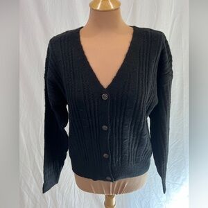 Black V-Neck Cozy Button‎ Up Crop Long Sleeve Cardigan Sweater